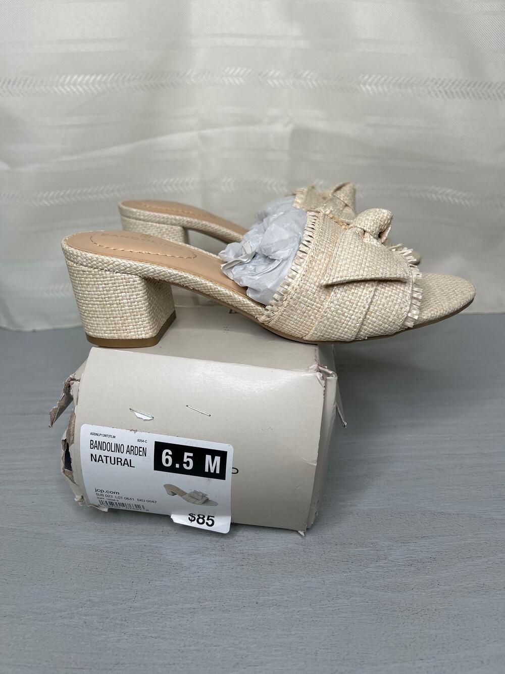 Bandolino Arden Raffia Knotted Bow Block Heel Sandals Natural Womens Size 6.5